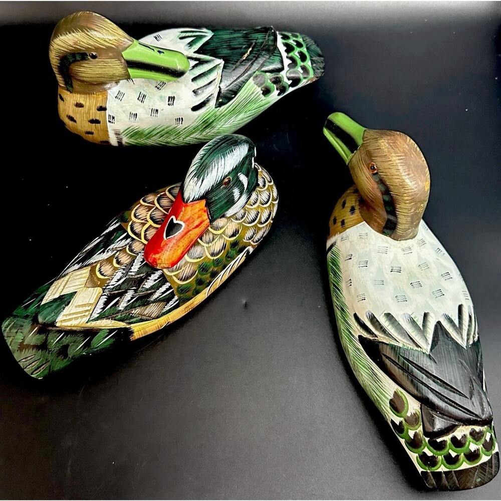 VTG Wooden Duck Decoys Set 3 Hand Painted Drake Hens Cabin Lodge Decor 8,75-10”